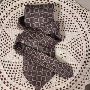 Carlos Devenezia Mens 100% Silk Tie Brown Black Square